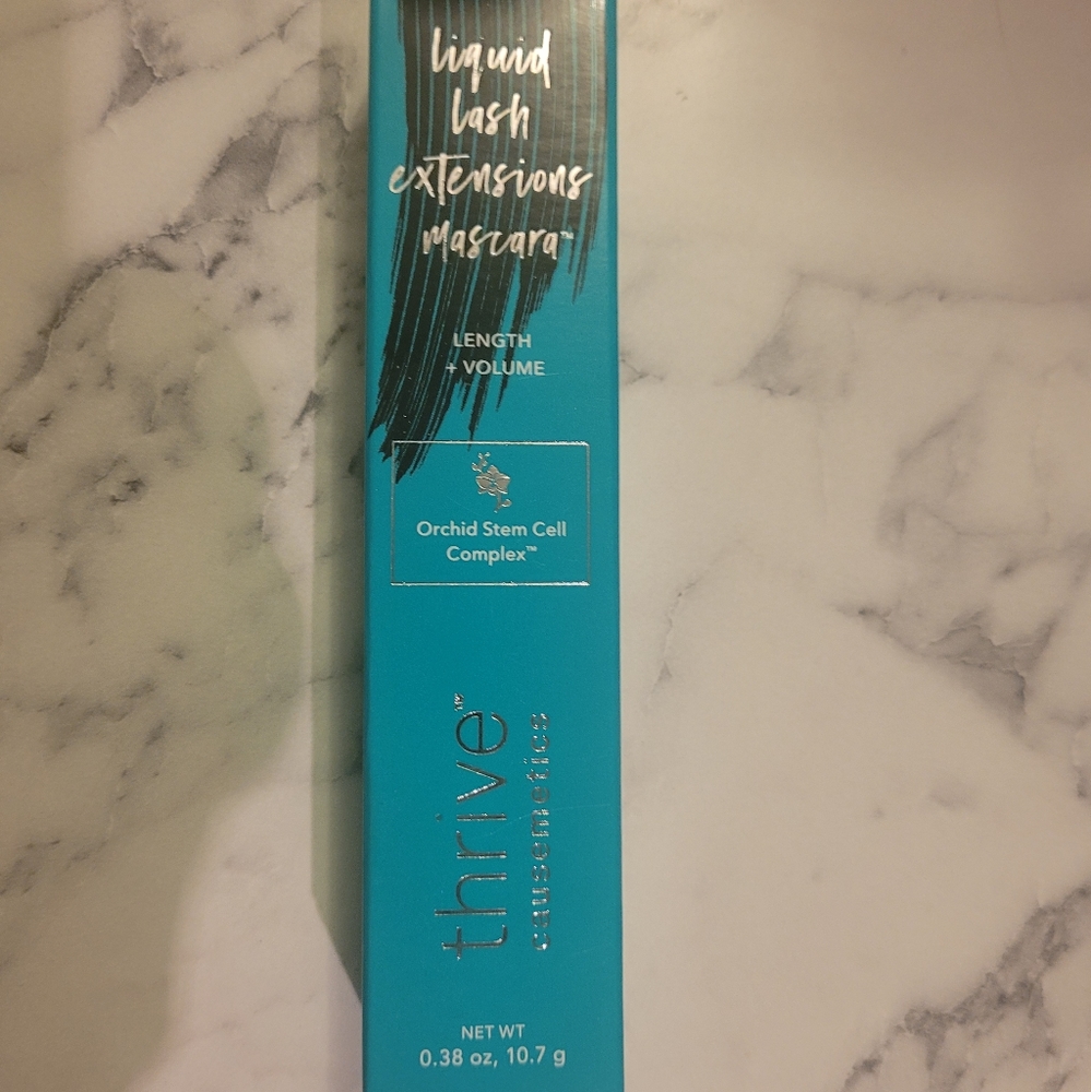 Thrive mascara